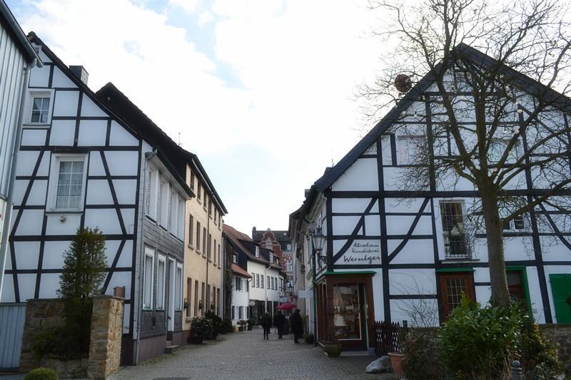 Hohenstein -radweg-messe-baldeneysee Frühstückspension 2*